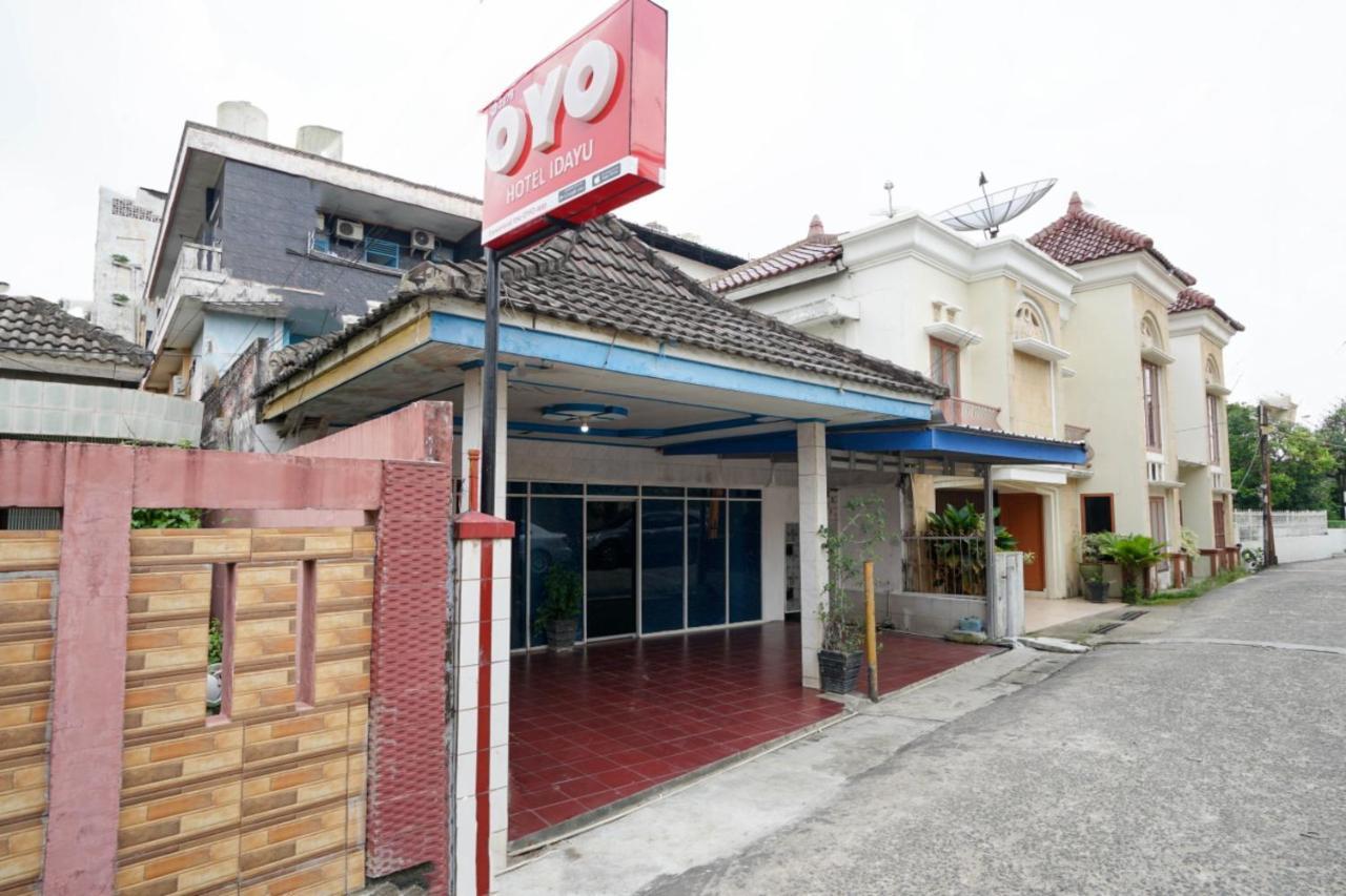 Oyo 2876 Hotel Idayu Palembang Kültér fotó