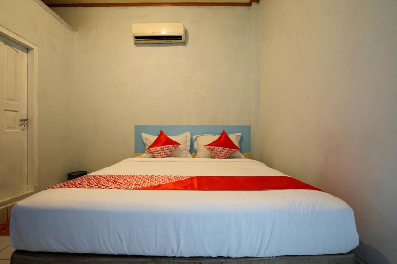 Oyo 2876 Hotel Idayu Palembang Kültér fotó