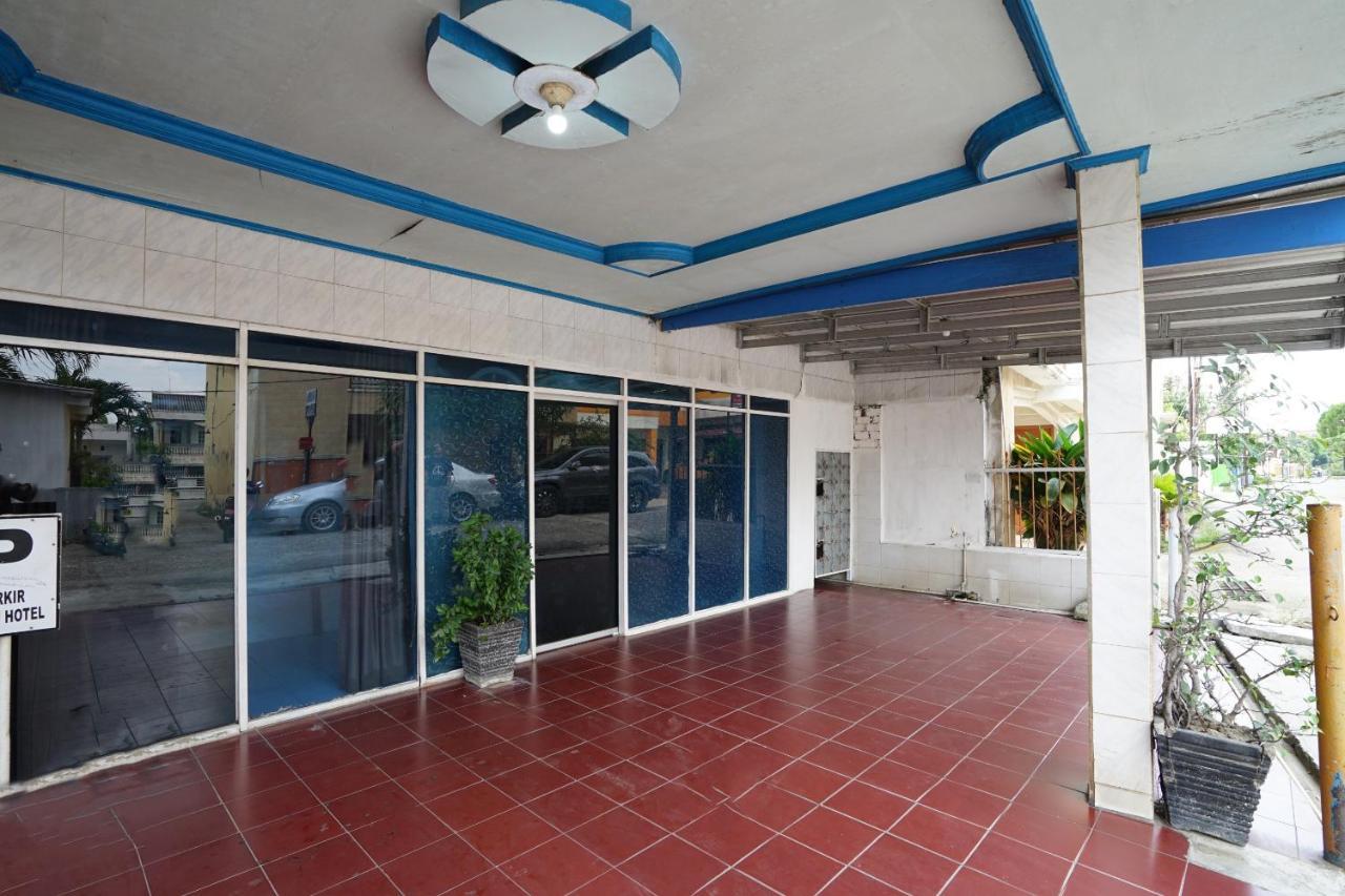 Oyo 2876 Hotel Idayu Palembang Kültér fotó
